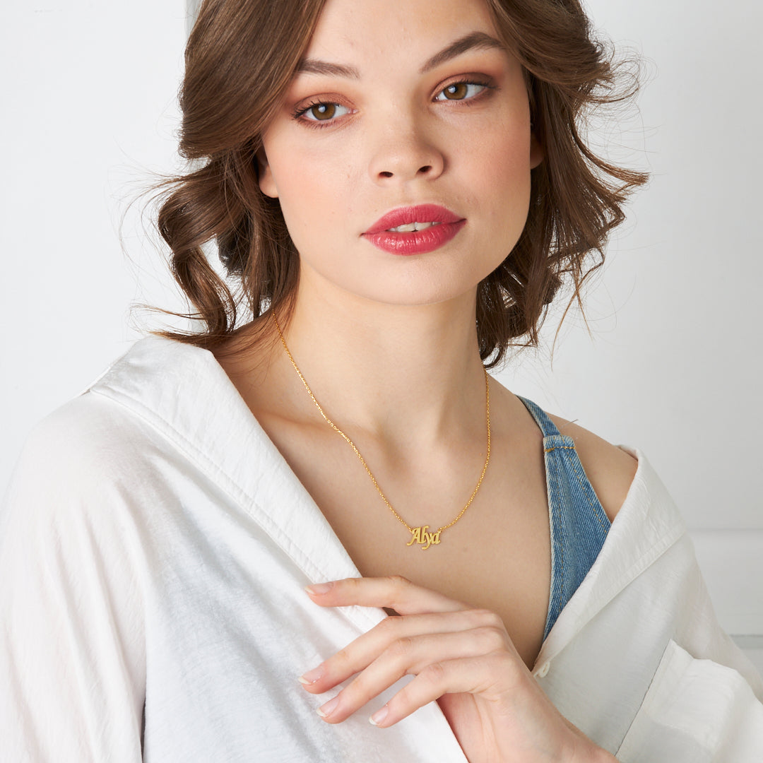 Tailed Name Necklace - 925 Silver