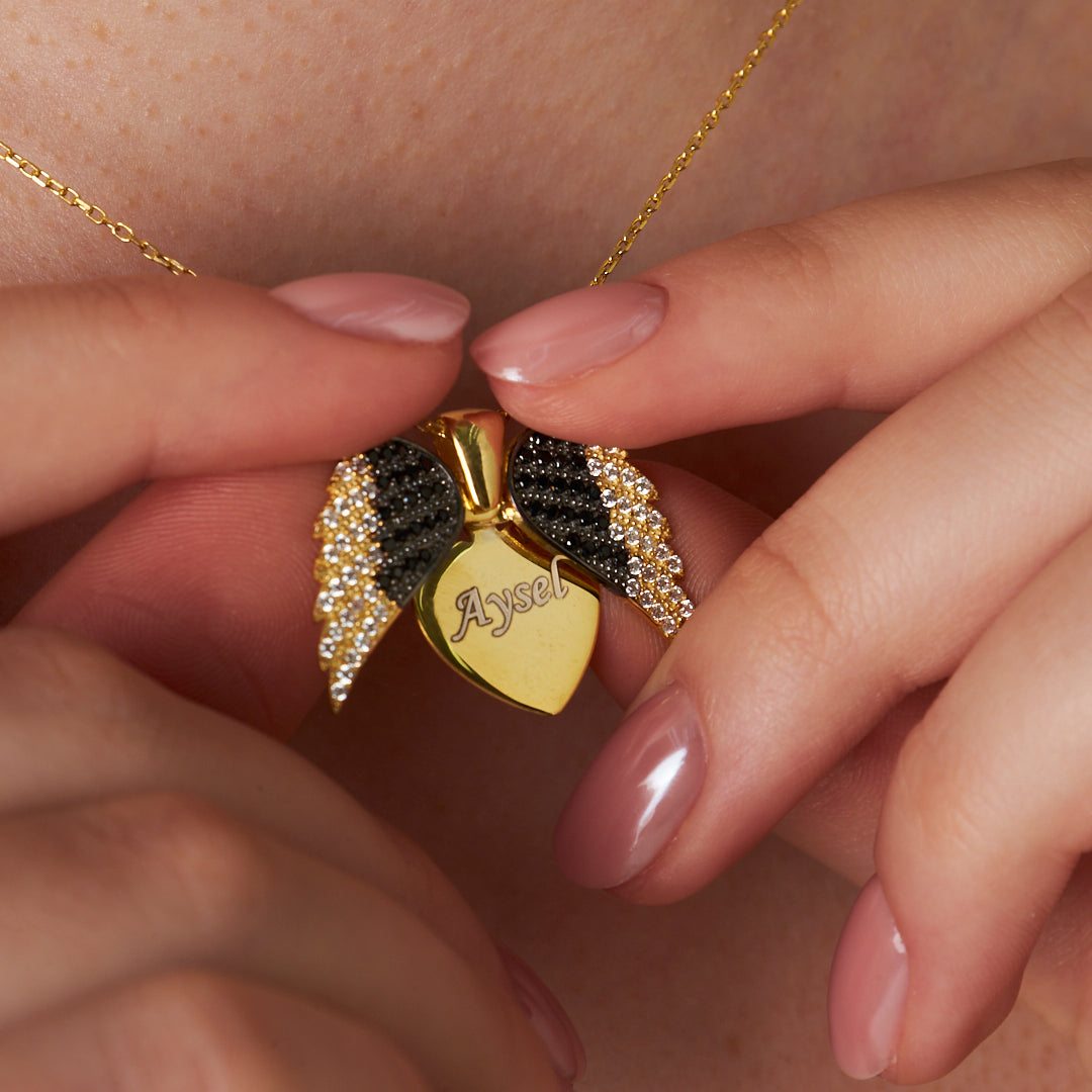 Wings of Love Name Necklace - 925 Silver