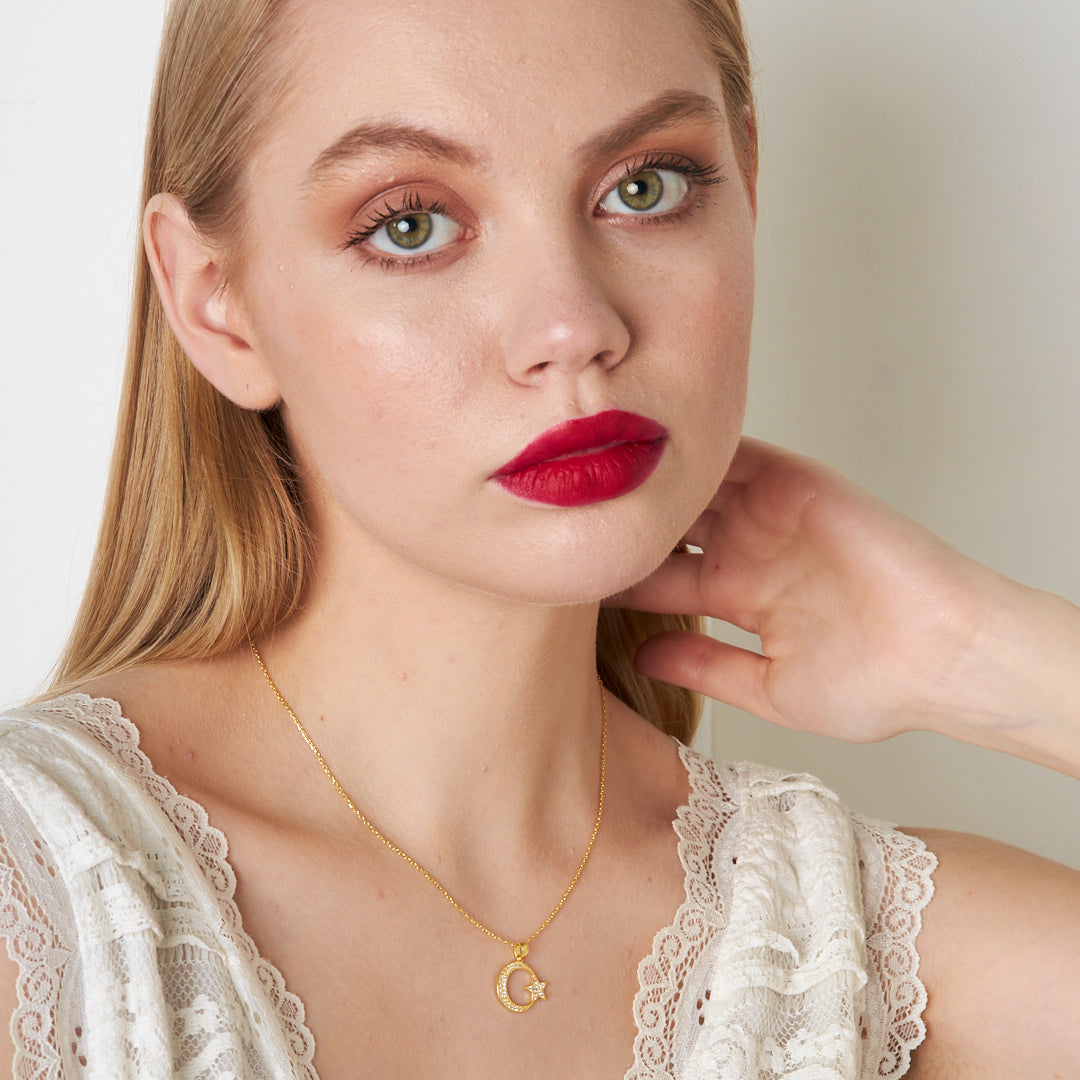 Classic Star Necklace - 925 SILVER