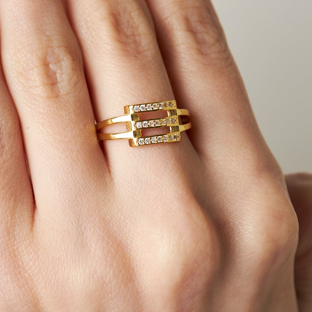 Triple Ribbed Ring with Row Stones - 925 SILVER