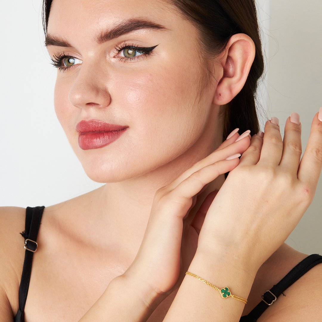 Green Stone Clover Leaf Bracelet - 925 SILVER