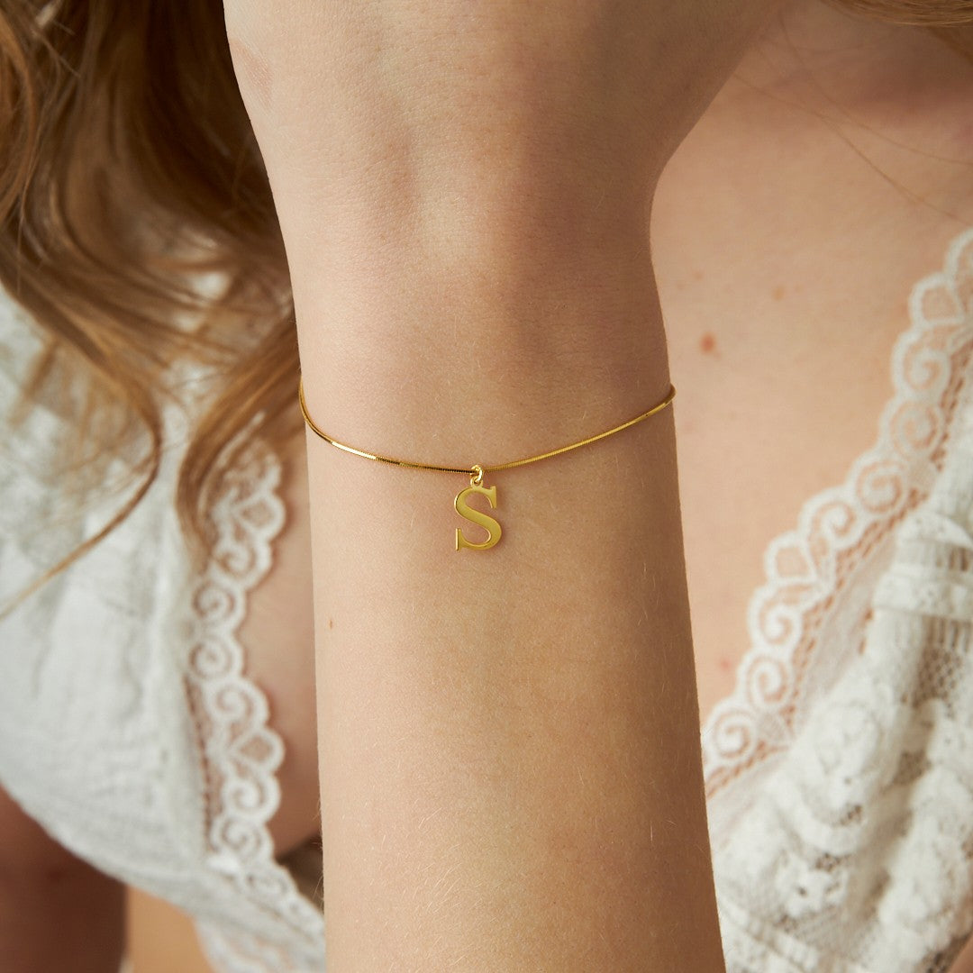 Letter Tondo Chain Bracelet - 925 SILVER