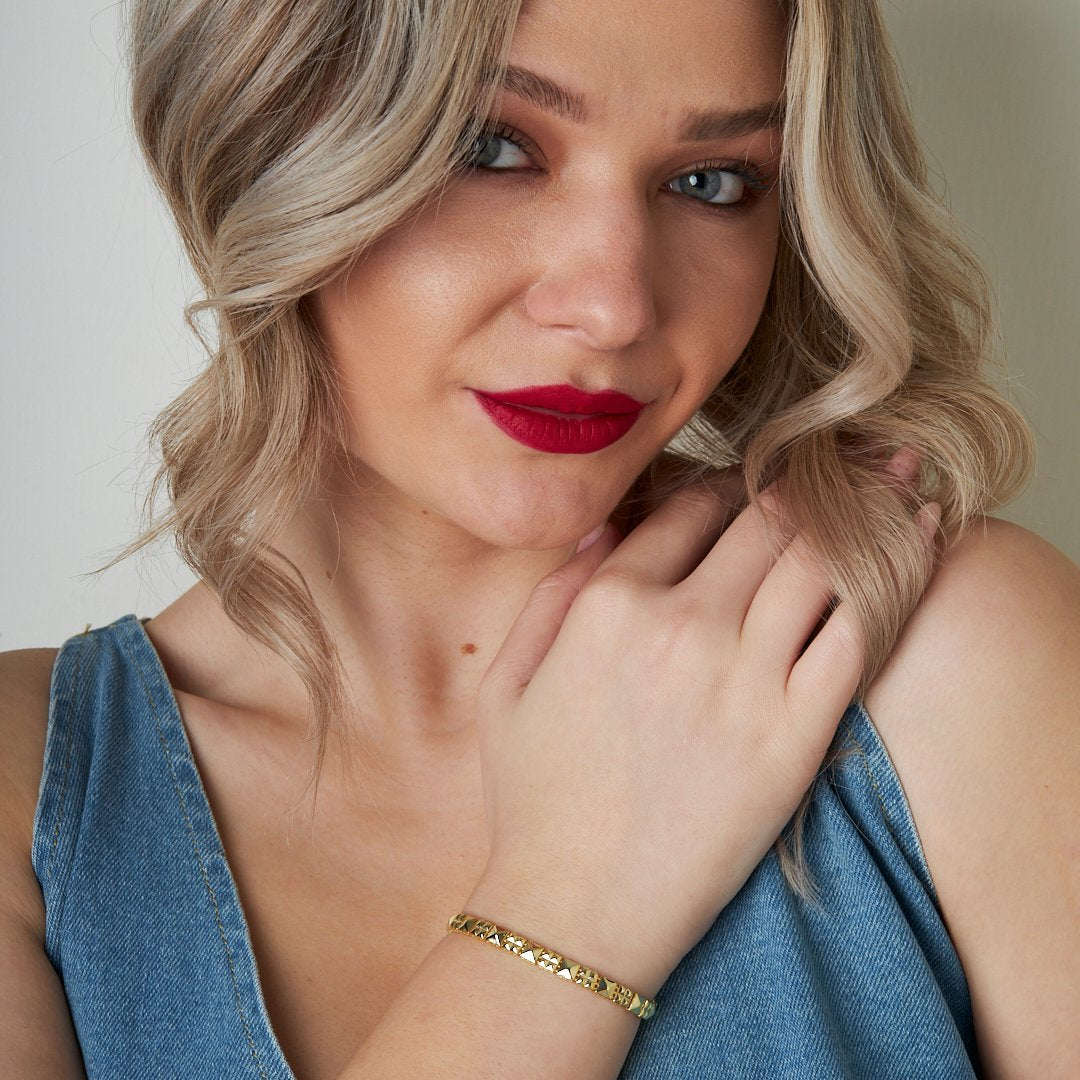 Shell Shaped Bracelet - 925 SILVER