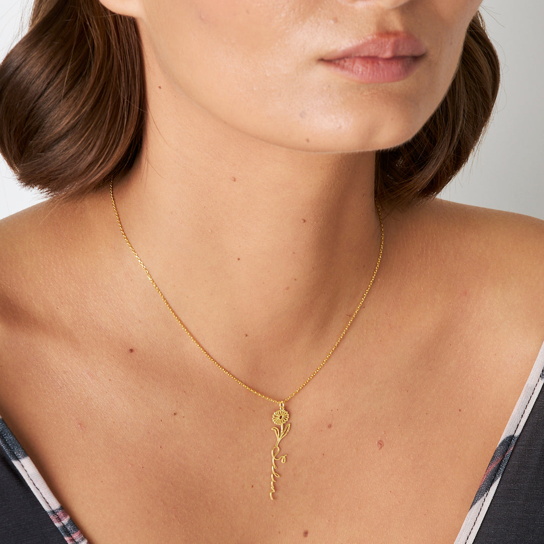 Daisy Name Necklace with Birth Flower - 925 Silver