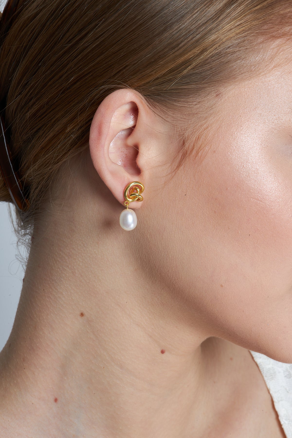 Pearl Drop Earrings - 925 Silver