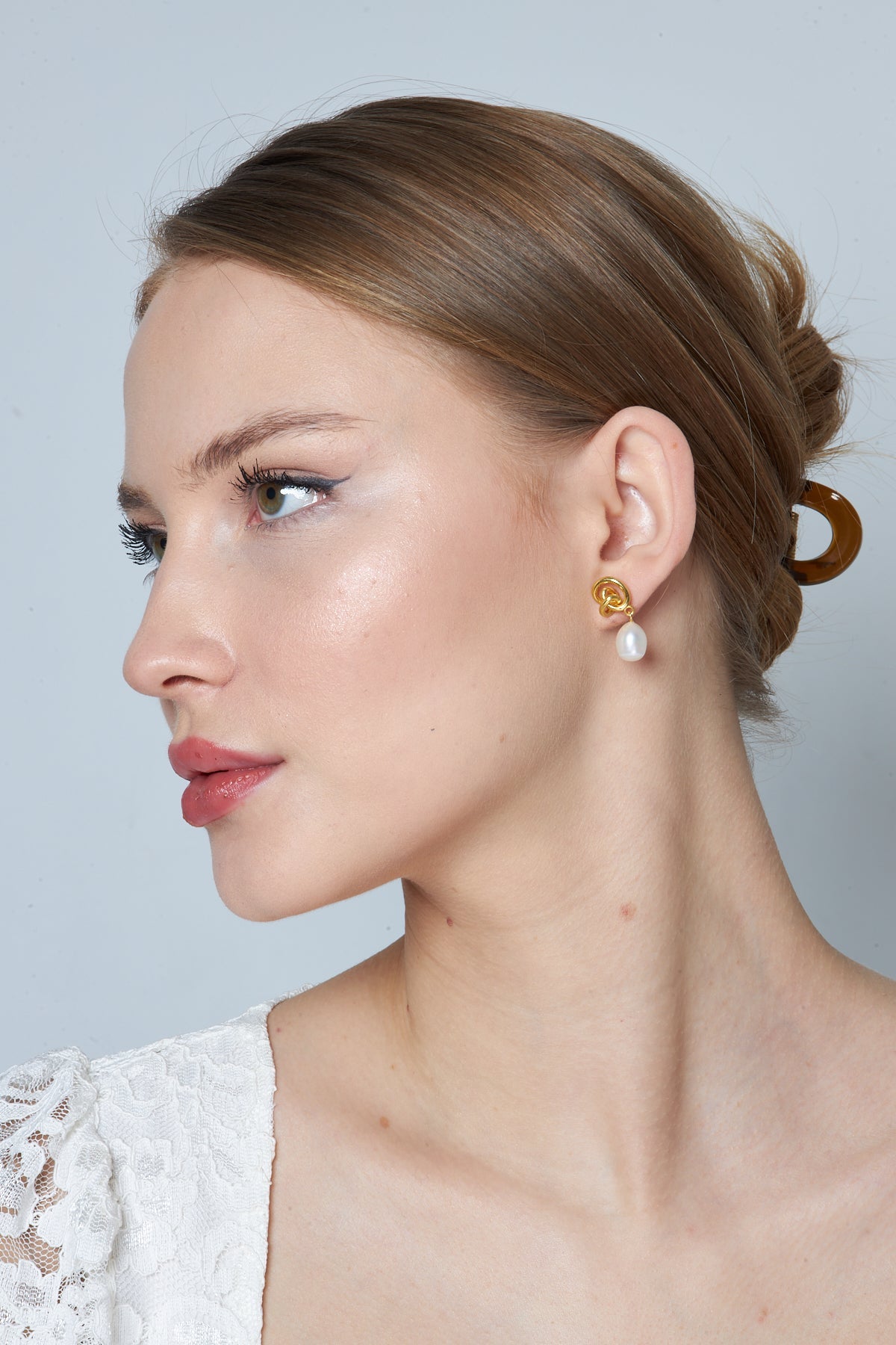 Pearl Drop Earrings - 925 Silver