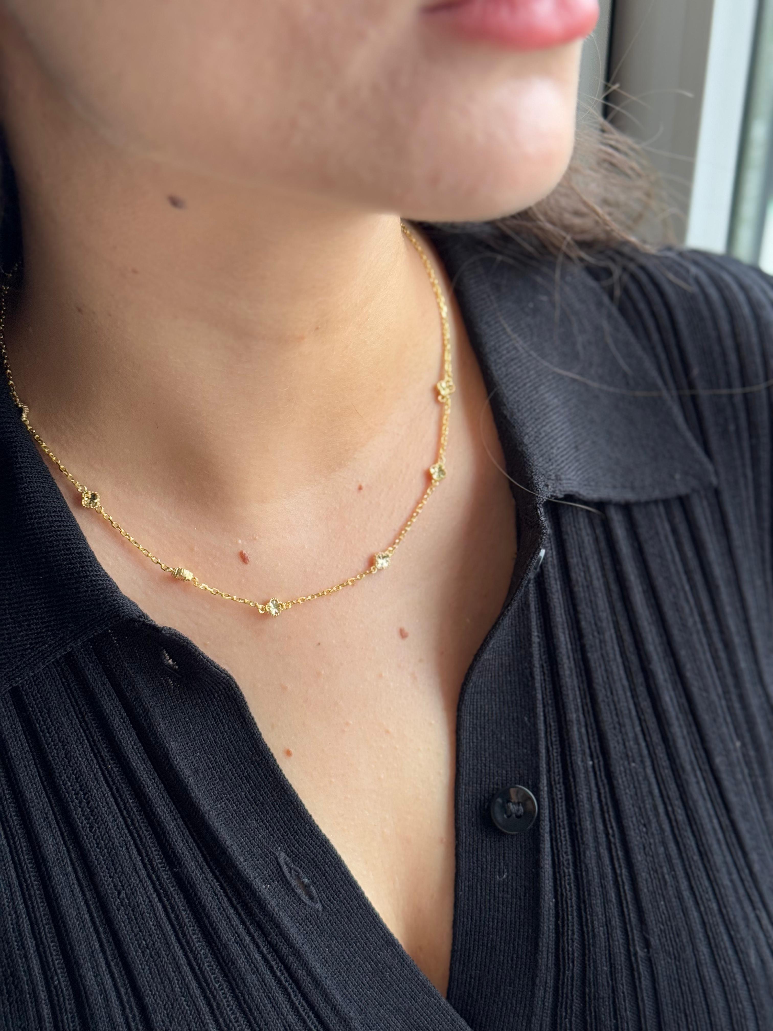 Modern Minimal Clover Necklace 925 Silver