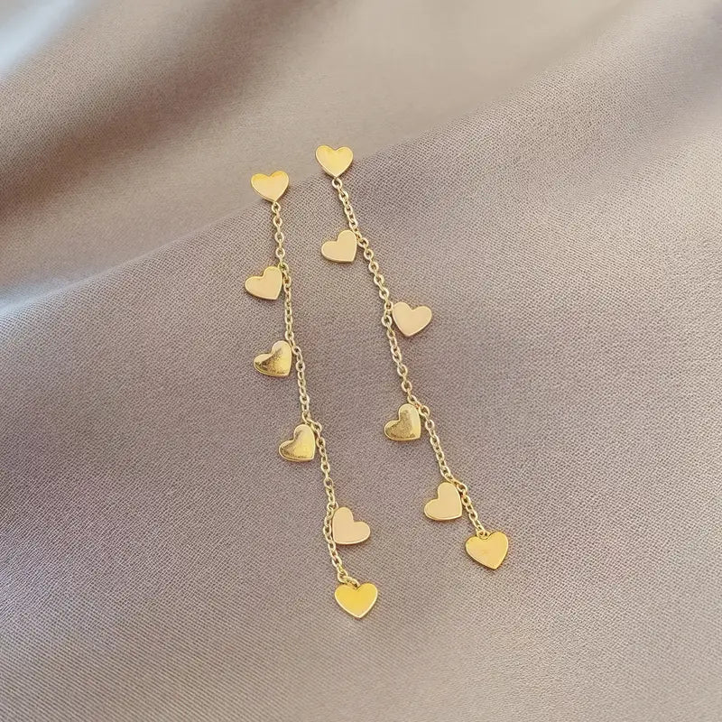 HEART'S DANGLE EARRING