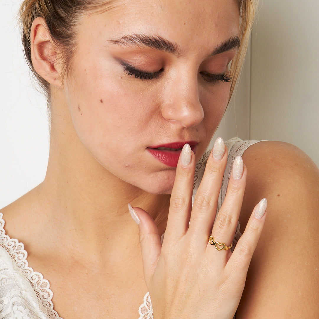 Heart Row Ring - 925 SILVER