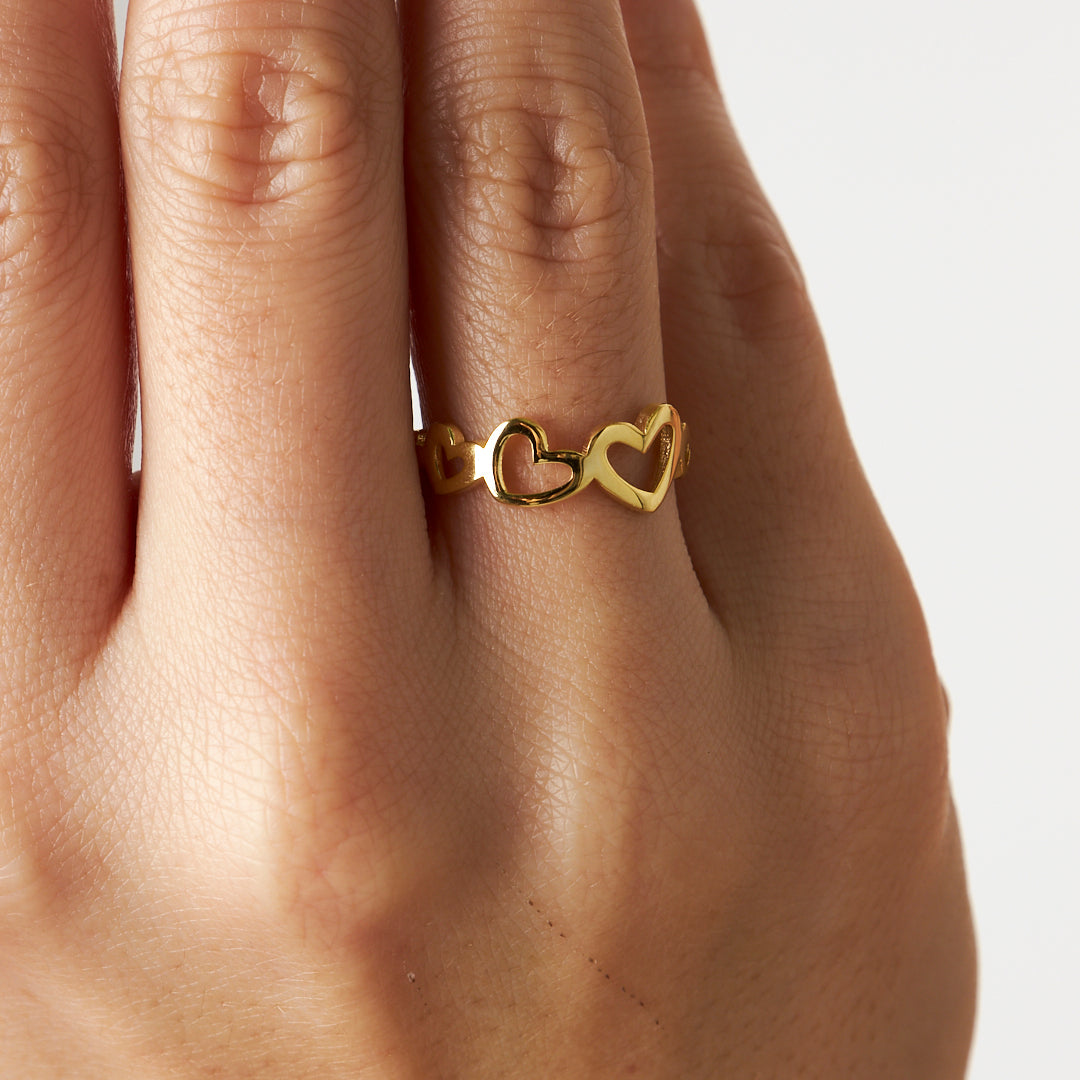 Heart Row Ring - 925 SILVER
