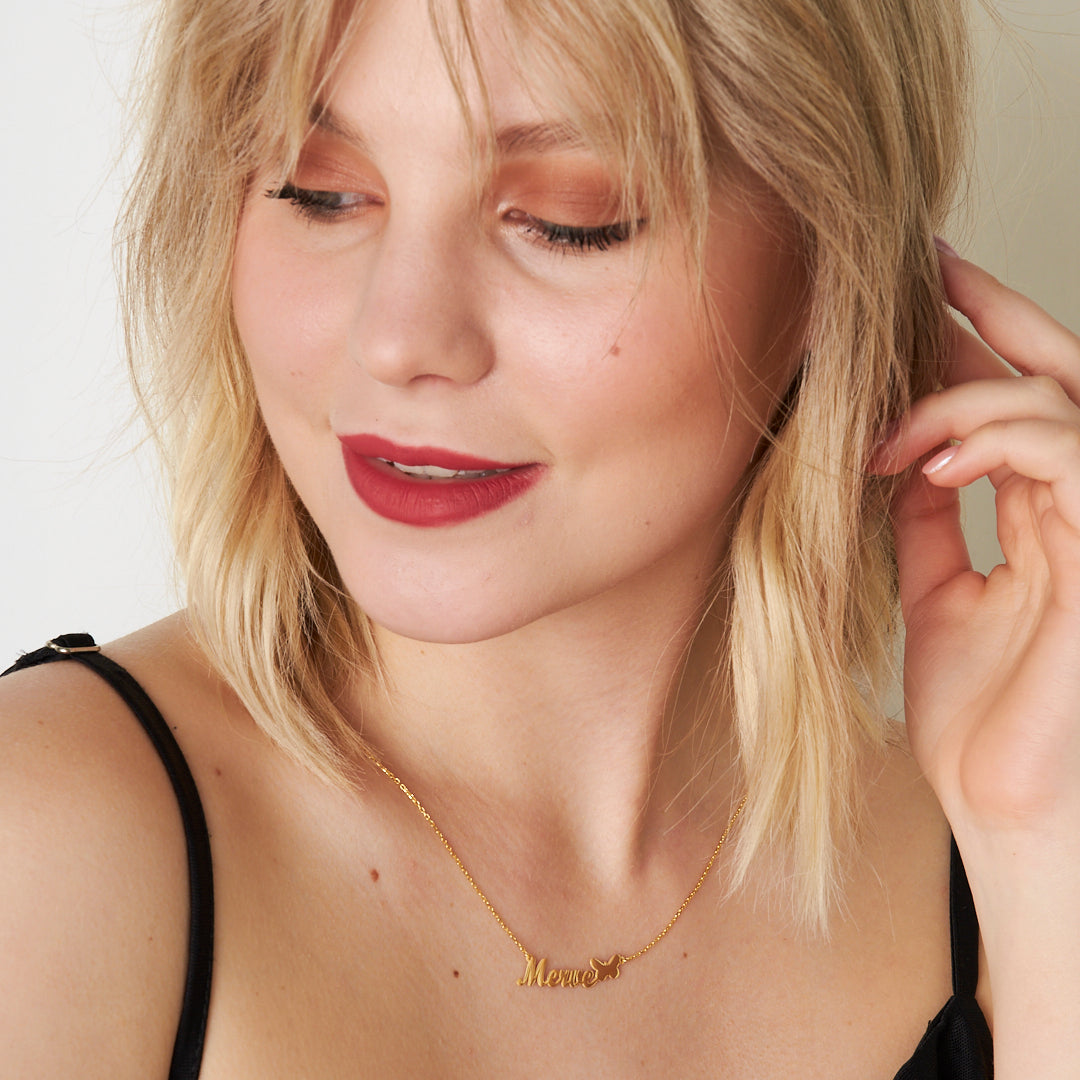 Horizontal Name Necklace with Butterfly Figure - 925 Silver