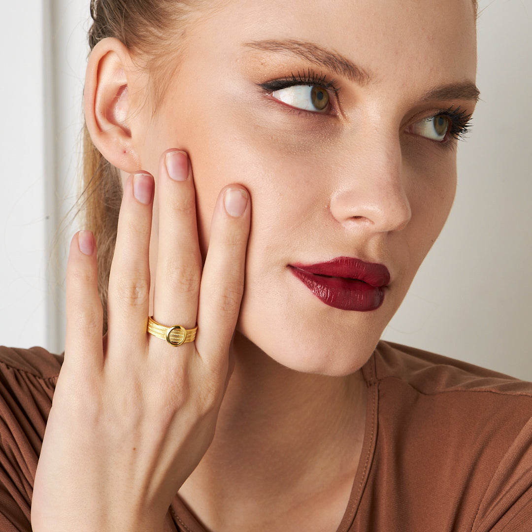 Oval Stone Knit Ring - 925 SILVER