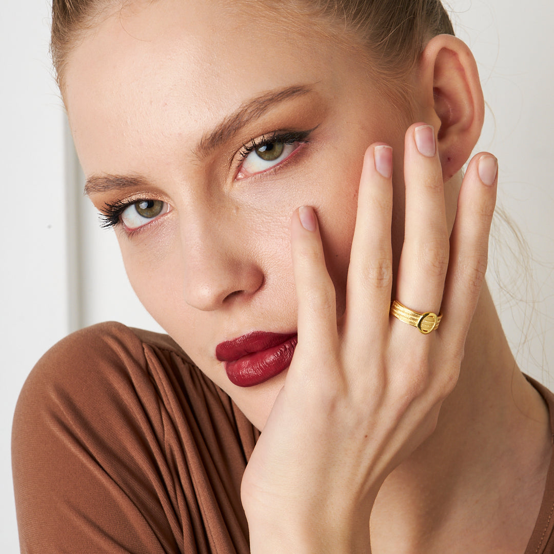 Oval Stone Knit Ring - 925 SILVER