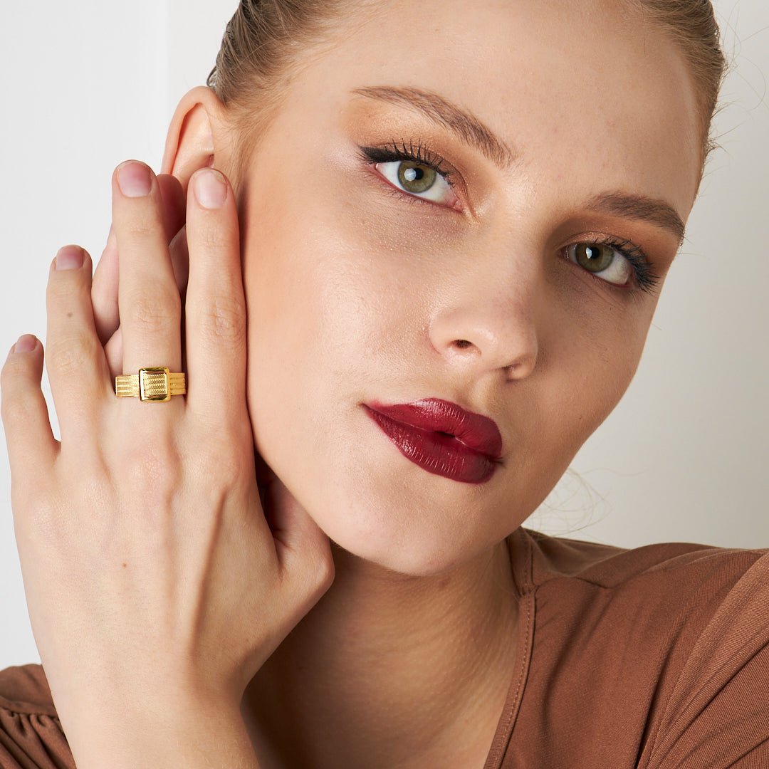 Classic Buckled Wicker Ring - 925 SILVER