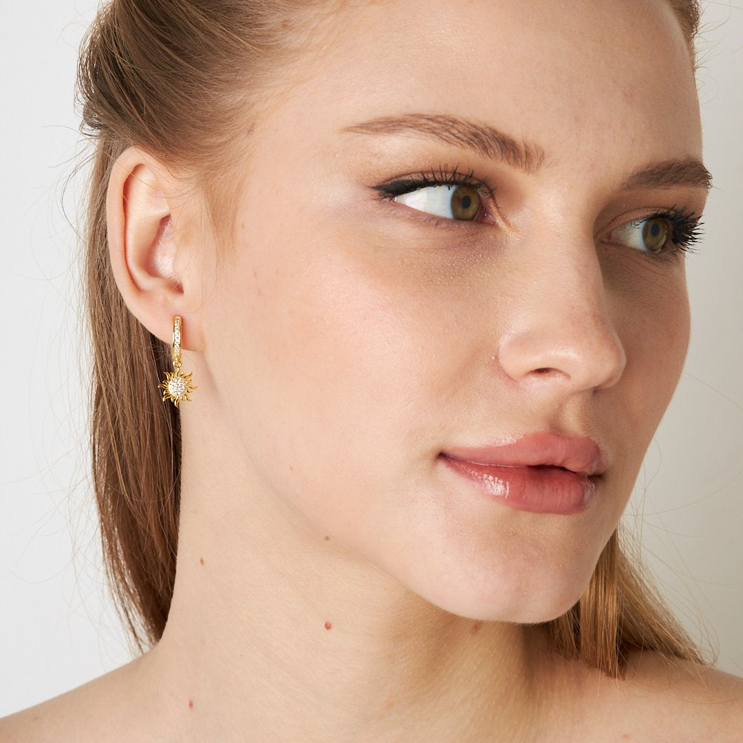 Sparkling Sun Earrings - 925 SILVER