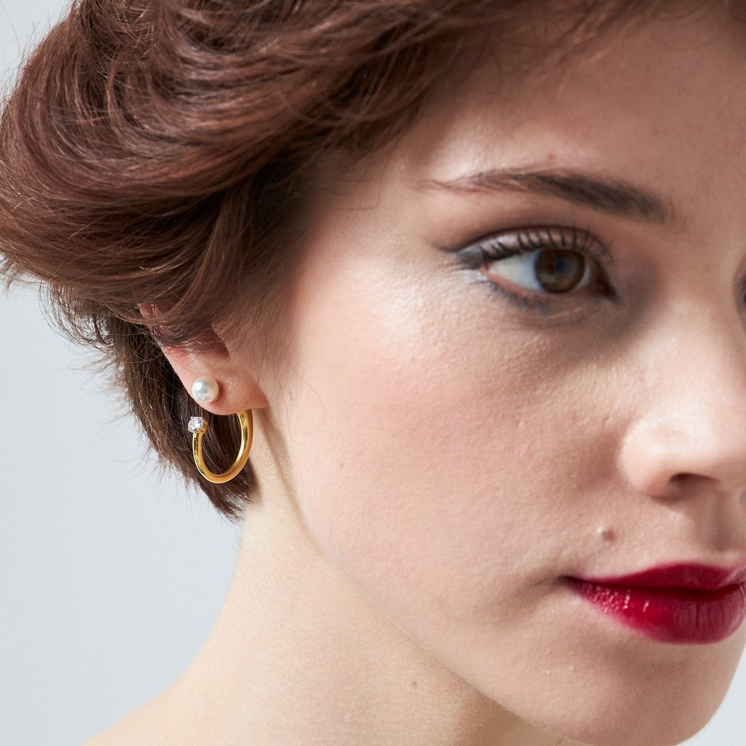 Minimal Pearl Half Earrings - 925 SILVER