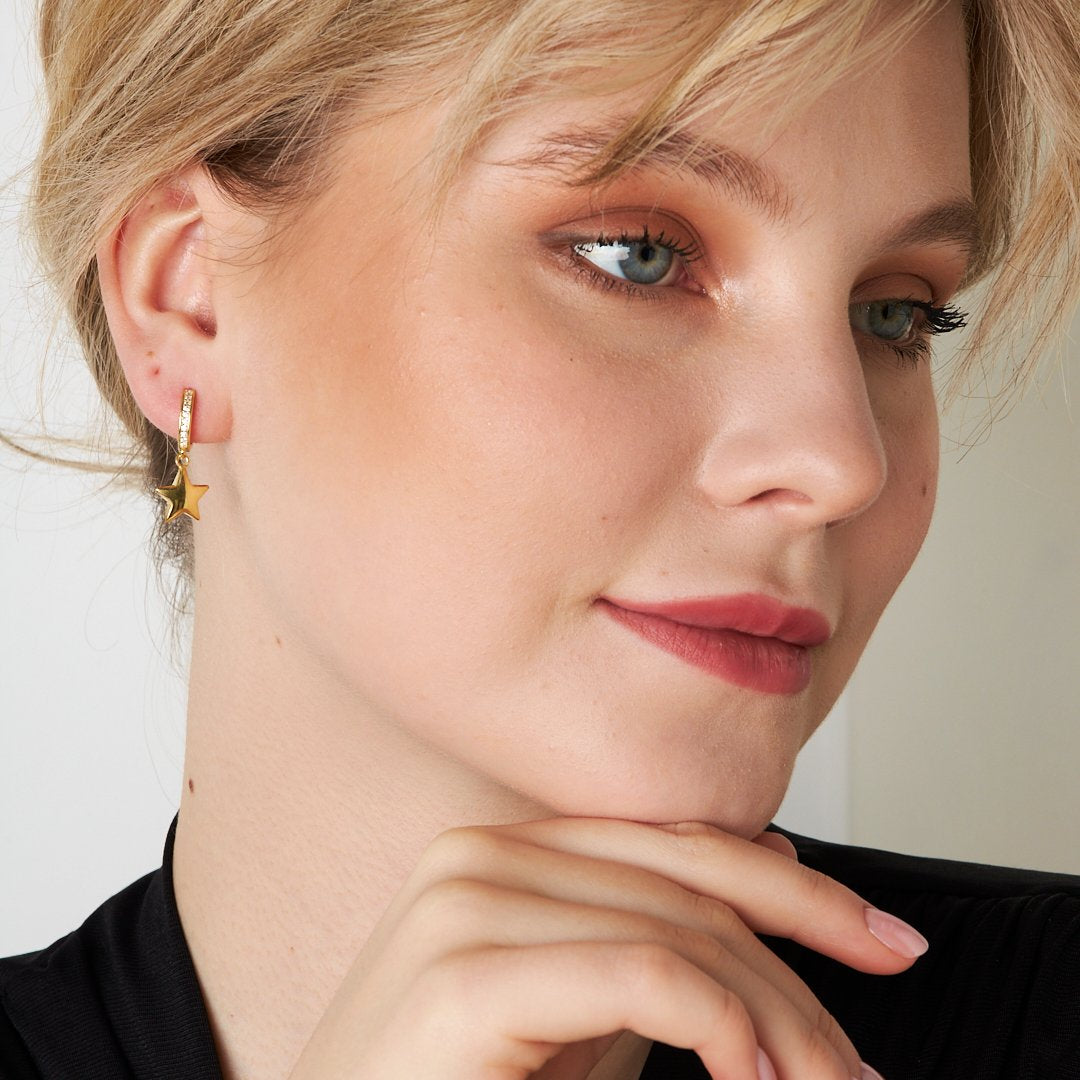 Dangling Star Earrings - 925 SILVER