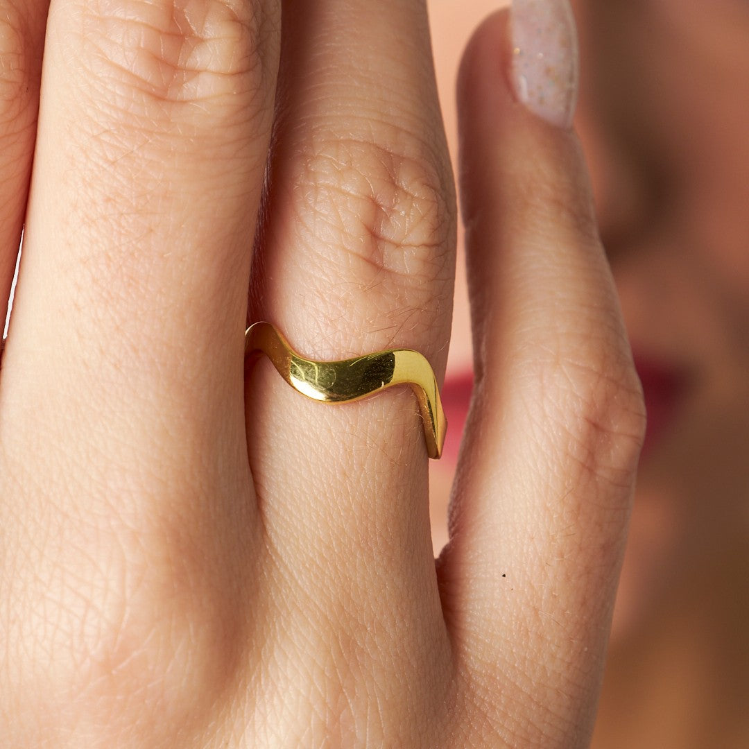 Wave Model Ring - 925 SILVER