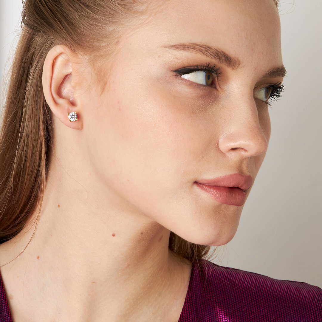 Classic Solitaire Earring - 925 SILVER