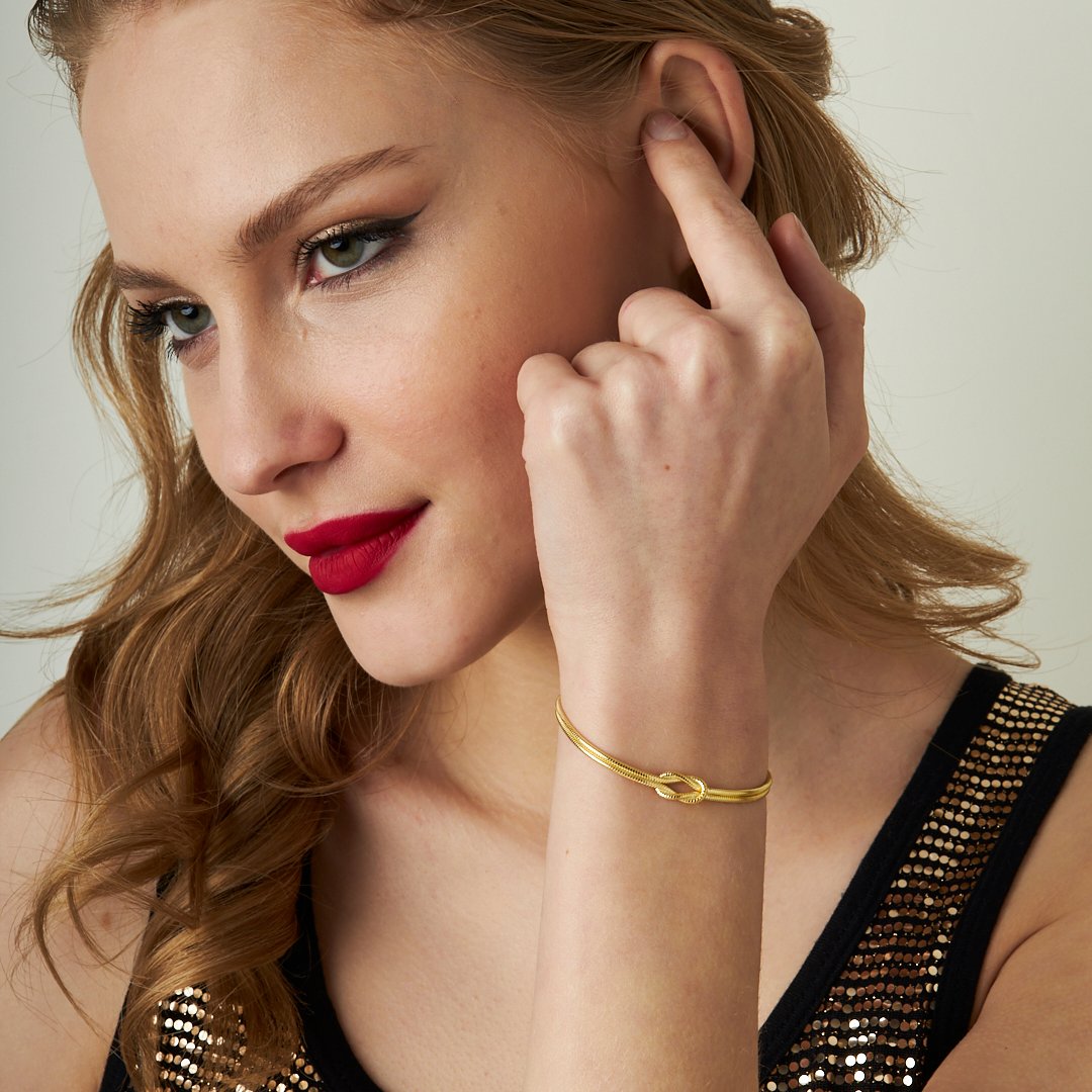 Knot Bracelet - 925 SILVER