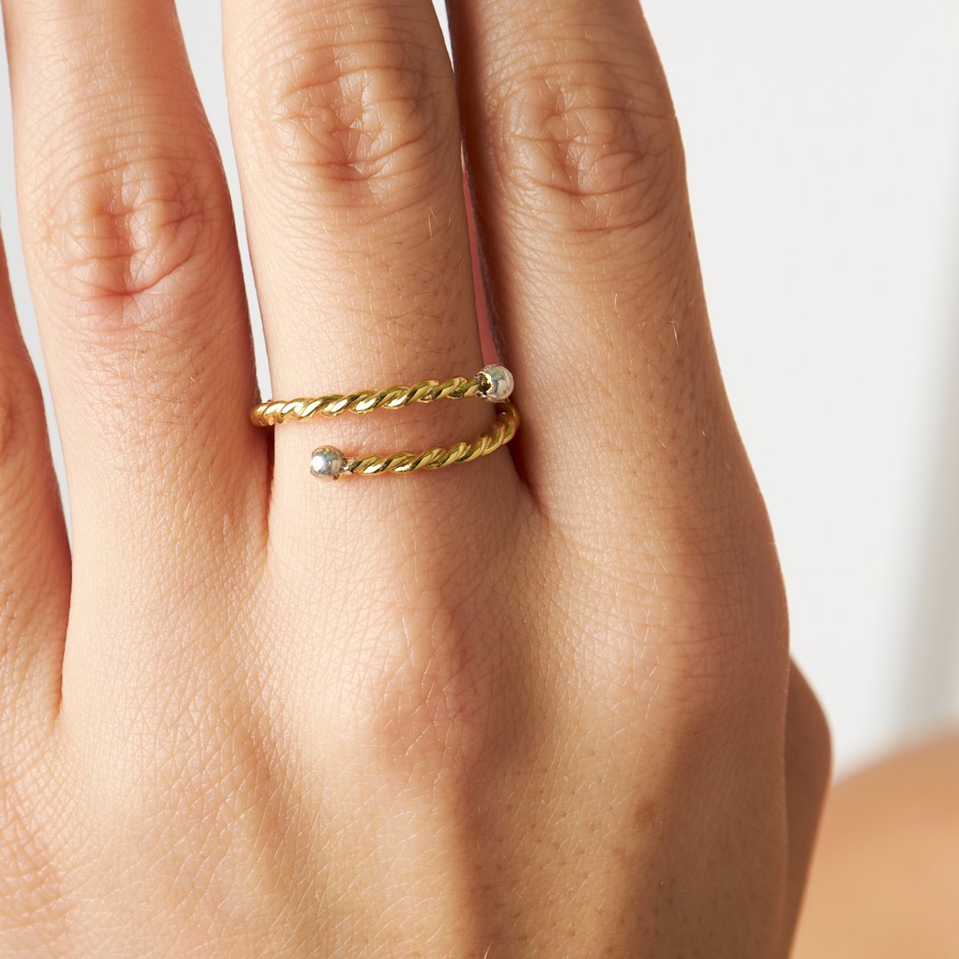 Twisted Ring - 925 SILVER