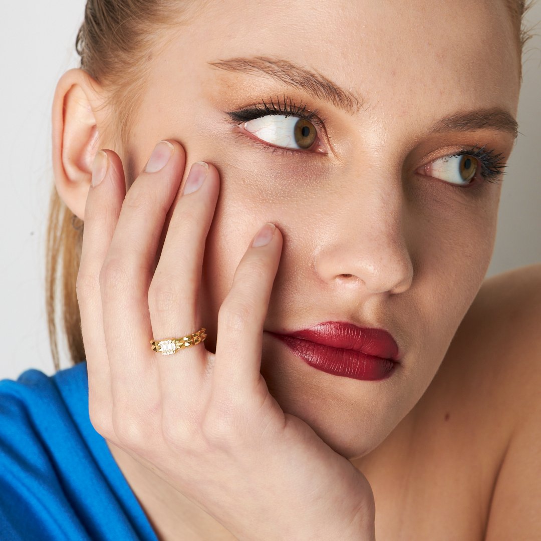Stone Wave Design Ring - 925 SILVER