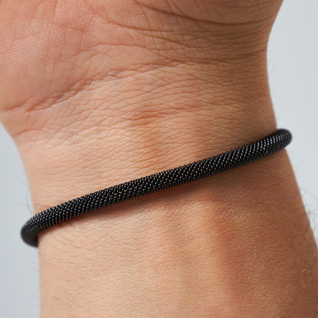 Black Mesh Bracelet with Letters - 925 Silver