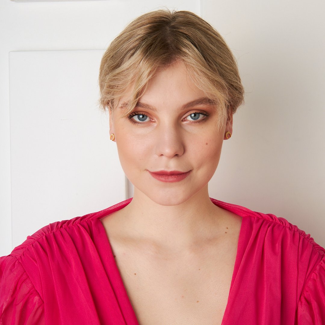 Crescent Moon Stone Earrings - 925 Silver