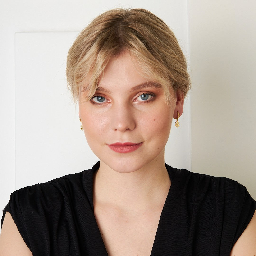 Snowflake Motif Earrings - 925 Silver