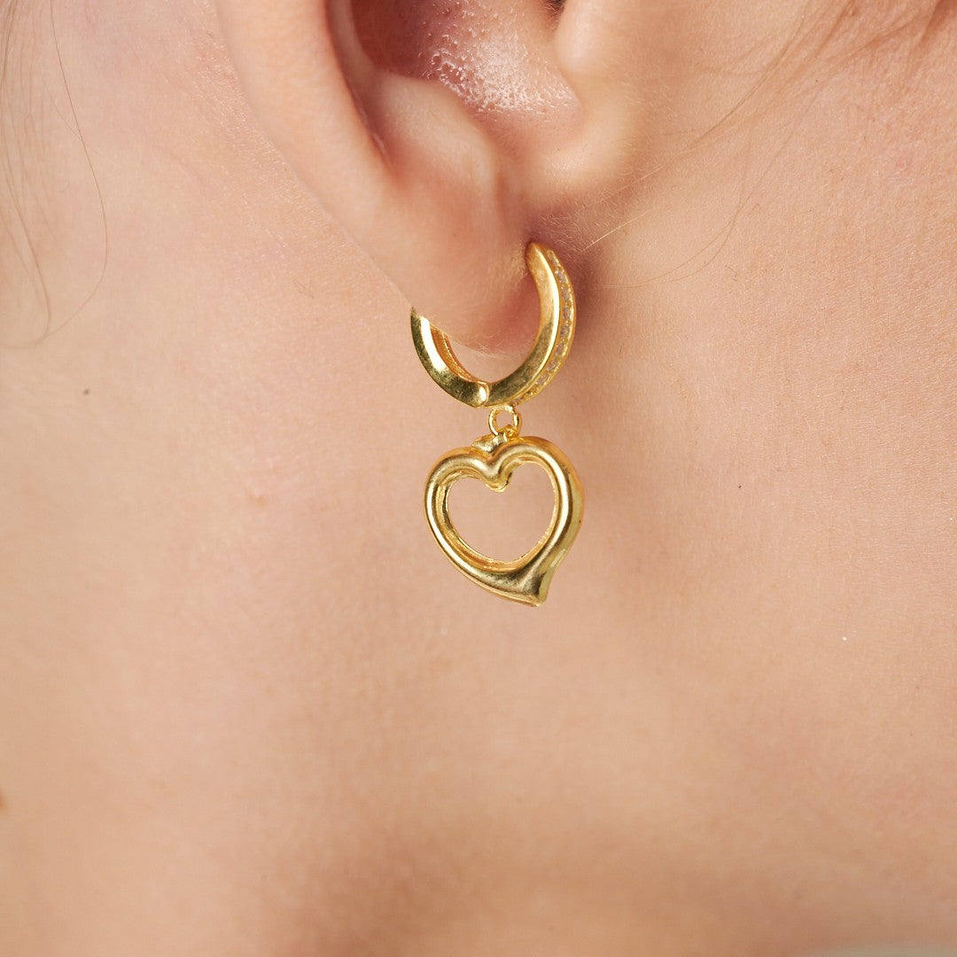 Curved Heart Earrings - 925 Silver