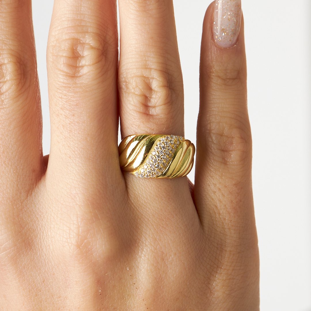 Curved Design and Stone Ring - 925 SILVER