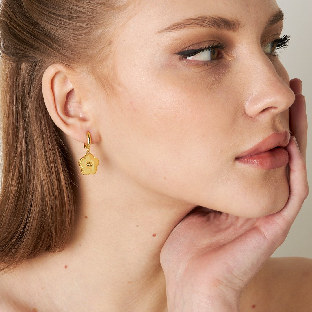 Stone Daisy Earrings - 925 SILVER